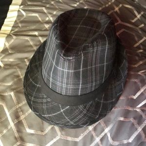 Marc Anthony dress hat